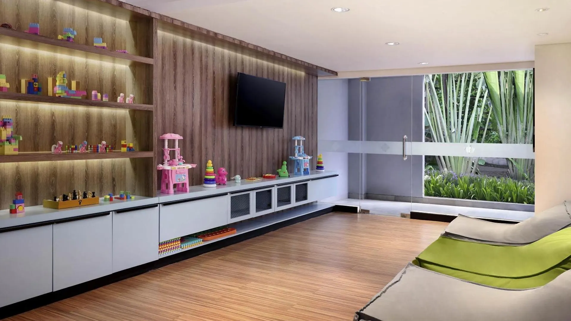 Grand Mercure Bali Seminyak سمينياك