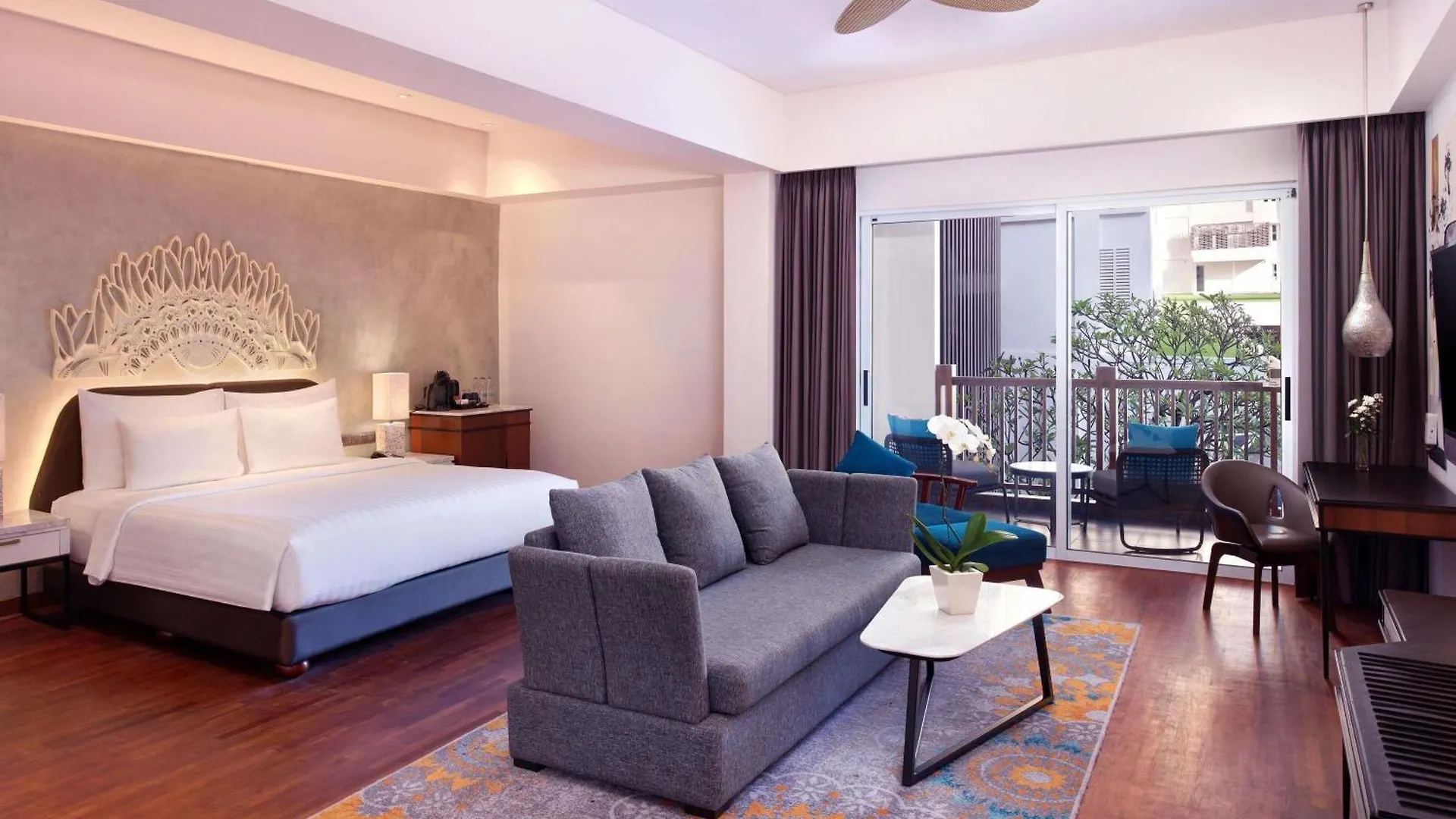 Grand Mercure Bali Seminyak 5*, سمينياك