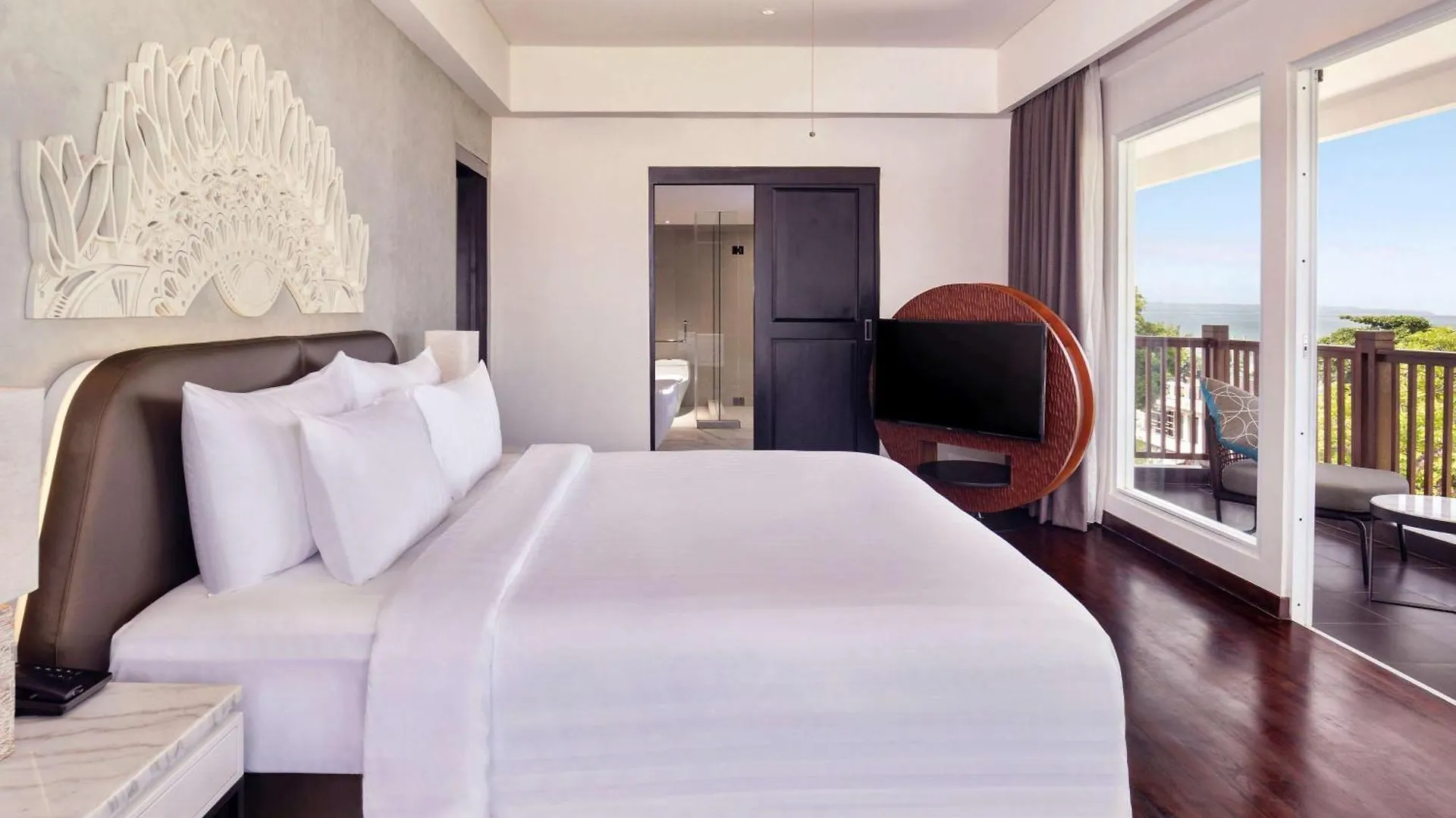 Grand Mercure Bali Seminyak Hotel