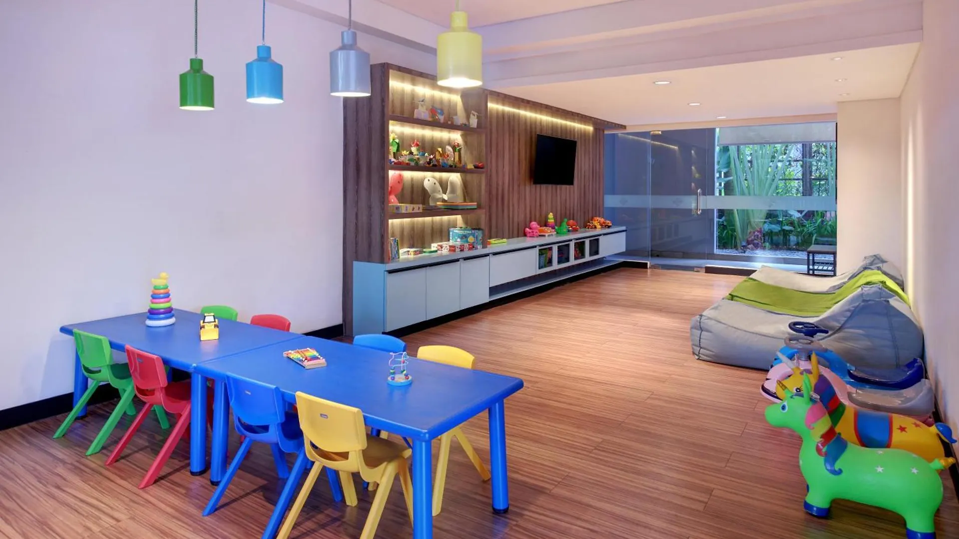 Grand Mercure Bali Seminyak Hotel