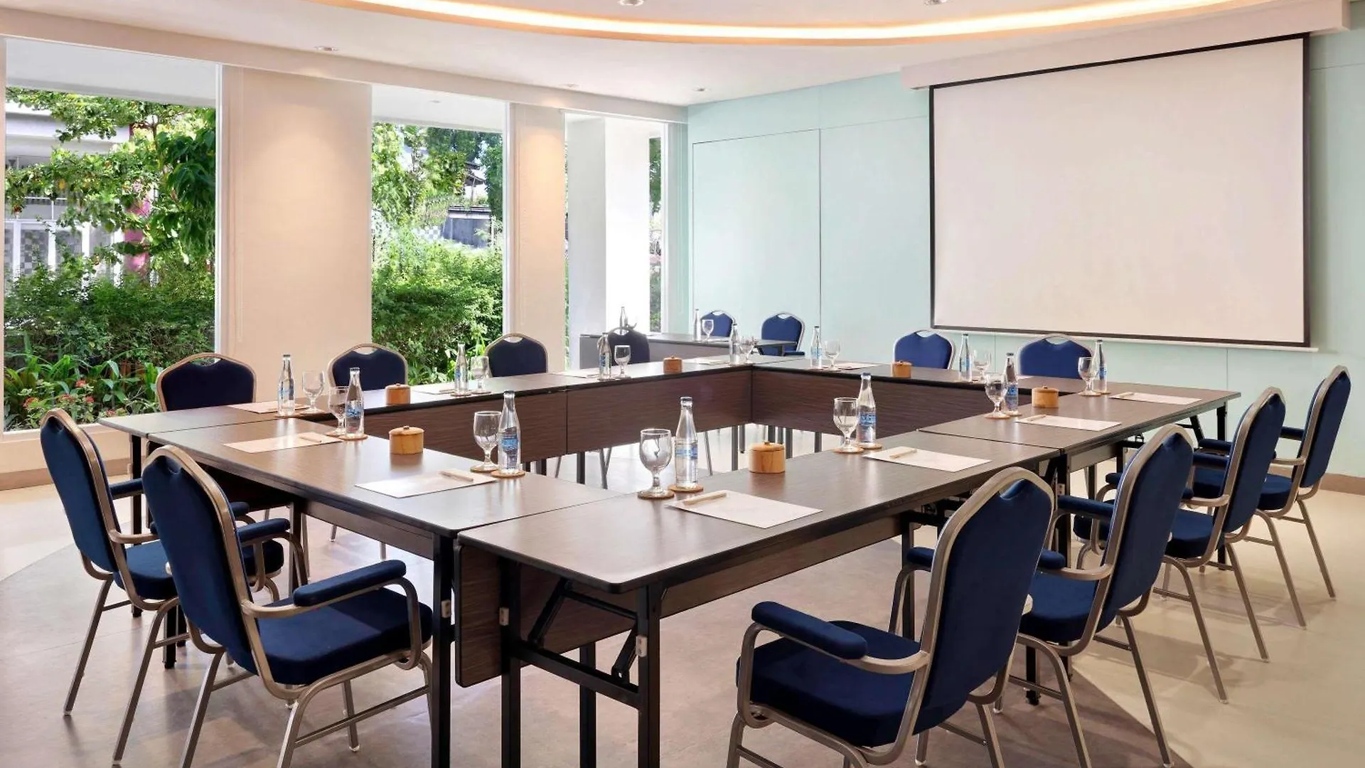 Grand Mercure Bali Seminyak Indonesien